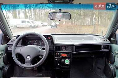 Седан Opel Kadett 1987 в Виннице