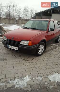 Седан Opel Kadett 1987 в Михнівцях