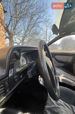 Седан Opel Kadett 1993 в 