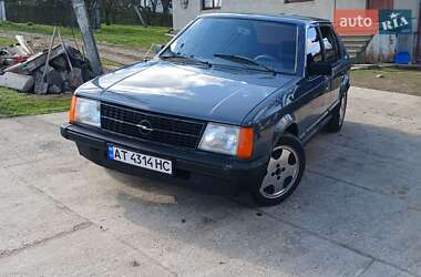 Седан Opel Kadett 1984 в 