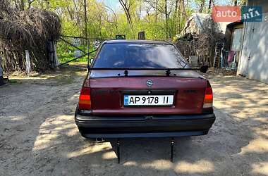 Седан Opel Kadett 1991 в 