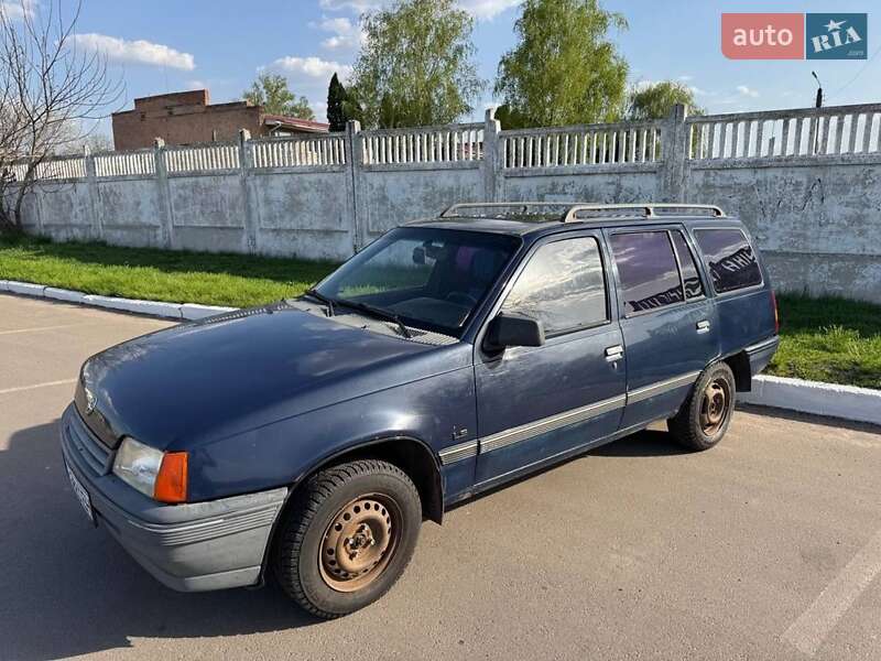 Універсал Opel Kadett 1990 в 