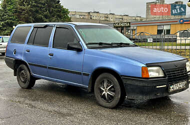 Універсал Opel Kadett 1986 в 