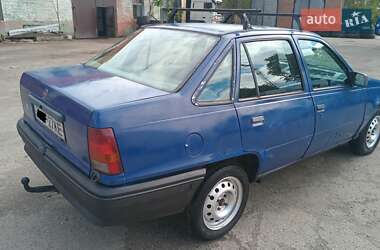 Седан Opel Kadett 1987 в 