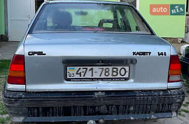 Седан Opel Kadett 1991 в 