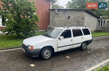 Универсал Opel Kadett 1988 в 