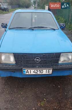 Хэтчбек Opel Kadett 1982 в Фастове