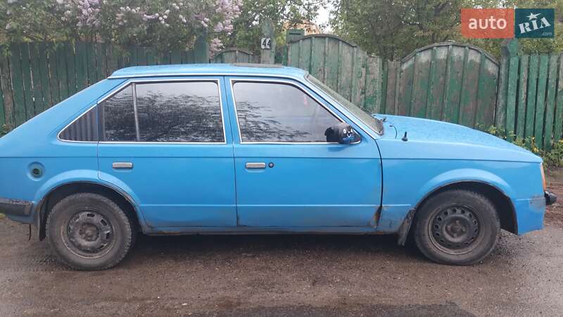 Хэтчбек Opel Kadett 1982 в Фастове