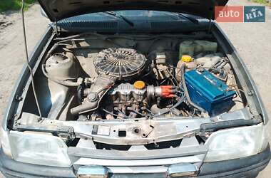 Седан Opel Kadett 1991 в 