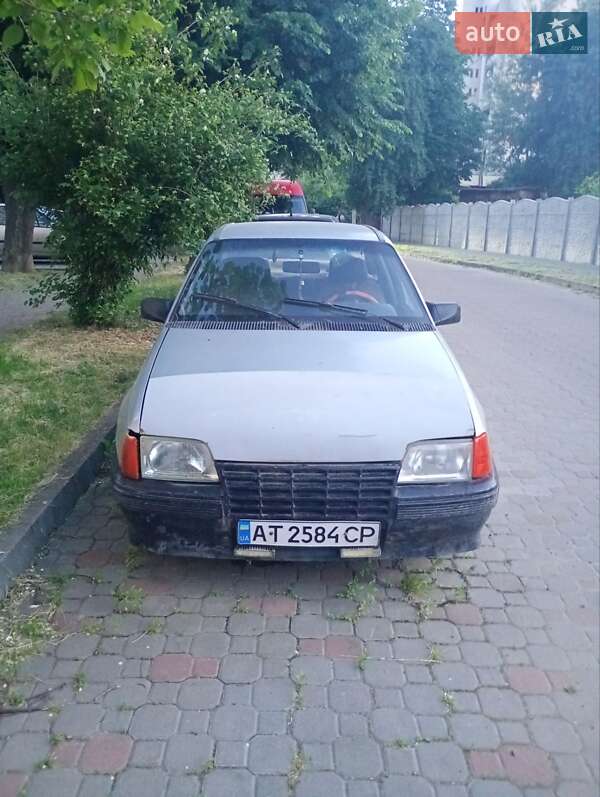 Opel Kadett 1986
