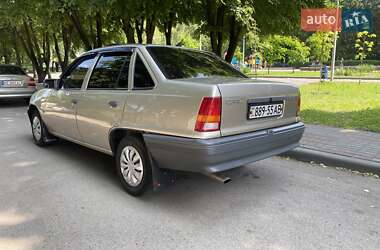 Седан Opel Kadett 1986 в Кам'янському