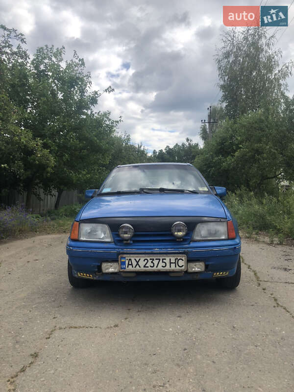 Хетчбек Opel Kadett 1987 в Харкові