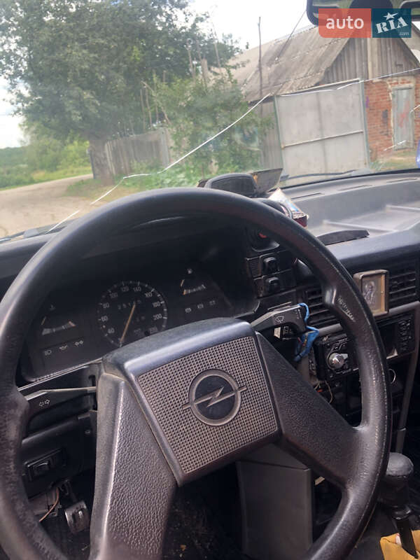 Хетчбек Opel Kadett 1987 в Харкові