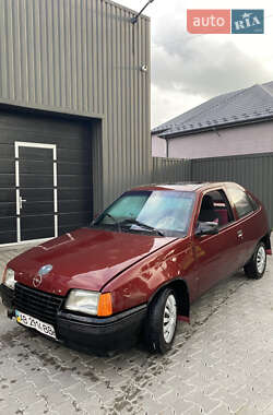Хэтчбек Opel Kadett 1986 в Боярке