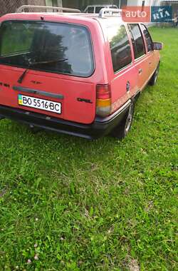 Універсал Opel Kadett 1990 в 