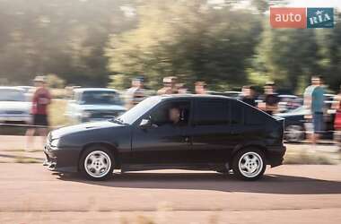 Хэтчбек Opel Kadett 1988 в Вышгороде