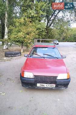 Универсал Opel Kadett 1987 в Днепре