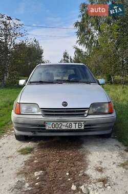 Универсал Opel Kadett 1990 в Львове