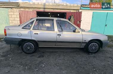 Седан Opel Kadett 1989 в 