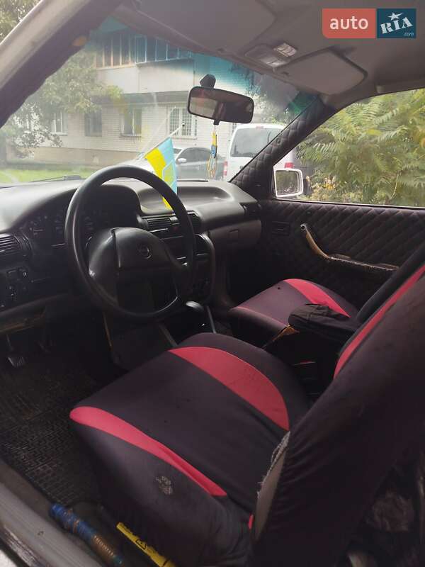 Хэтчбек Opel Kadett 1986 в Борисполе