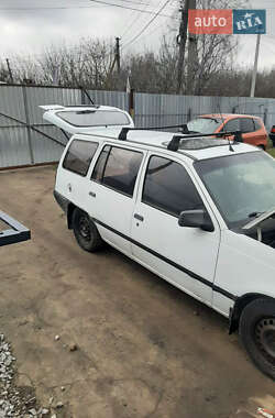 Универсал Opel Kadett 1985 в Бердичеве