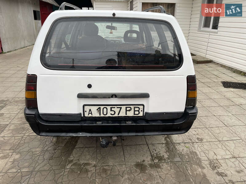 Універсал Opel Kadett 1988 в Здолбуніві фото 3 Універсал Opel Kadett 1988 в Здолбуніві