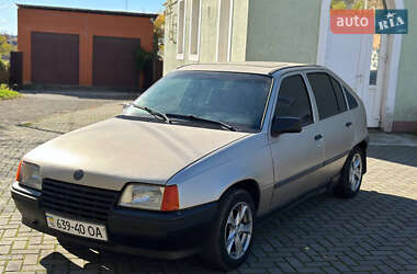 Хэтчбек Opel Kadett 1988 в Николаеве