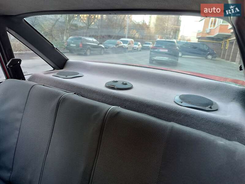 Седан Opel Kadett 1990 в Виннице