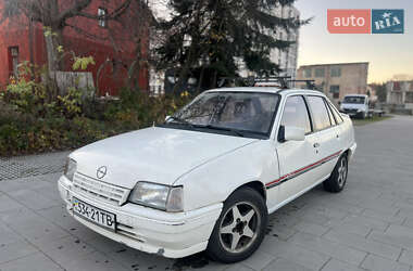 Седан Opel Kadett 1988 в Самборе