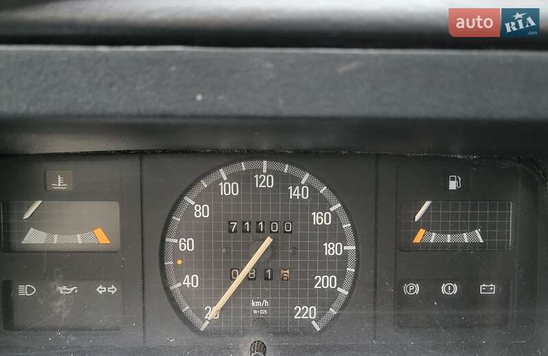 Універсал Opel Kadett 1988 в Івано-Франківську