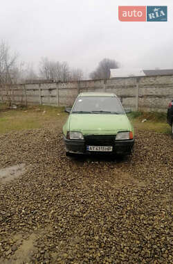 Хэтчбек Opel Kadett 1986 в Косове