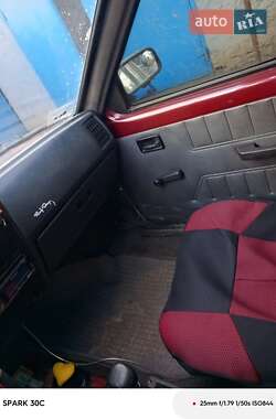 Хэтчбек Opel Kadett 1983 в Кривом Роге