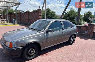 Хэтчбек Opel Kadett 1988 в Ровно