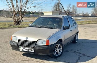 Хэтчбек Opel Kadett 1988 в Николаеве