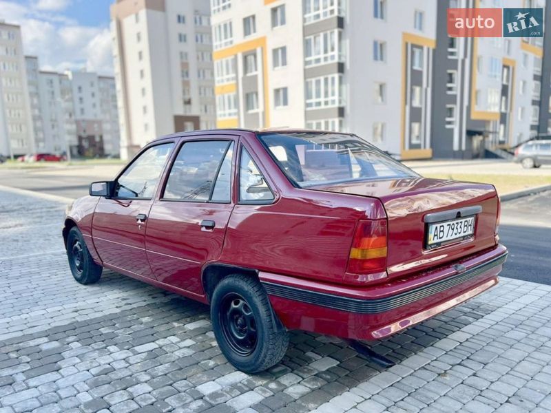 Седан Opel Kadett 1992 в Виннице фото 4 Седан Opel Kadett 1992 в Виннице