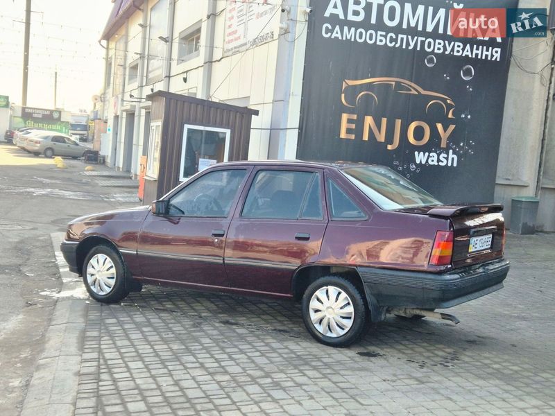 Седан Opel Kadett 1990 в Днепре фото 4 Седан Opel Kadett 1990 в Днепре