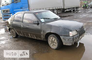 Хэтчбек Opel Kadett 1998 в Золочеве