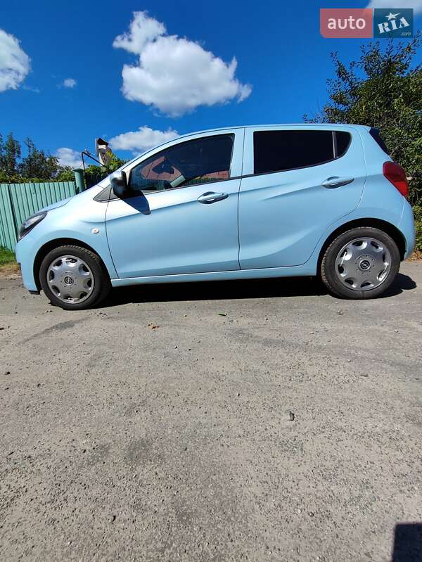 Хэтчбек Opel Karl 2015 в Каневе