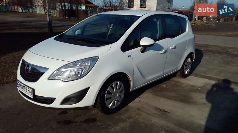 Хетчбек Opel Meriva 2013 в Сумах