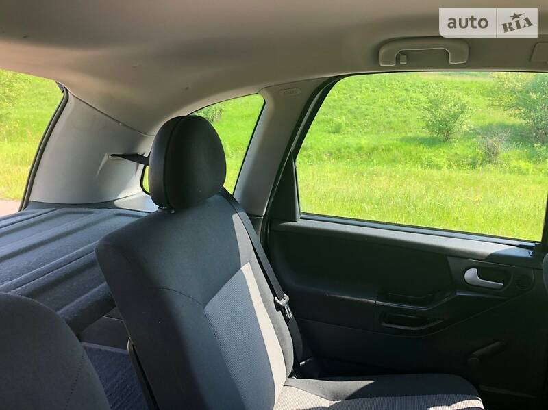 Мінівен Opel Meriva 2005 в Рівному фото 24 Мінівен Opel Meriva 2005 в Рівному