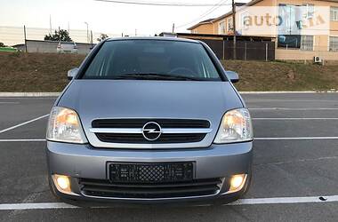 Хетчбек Opel Meriva 2004 в 