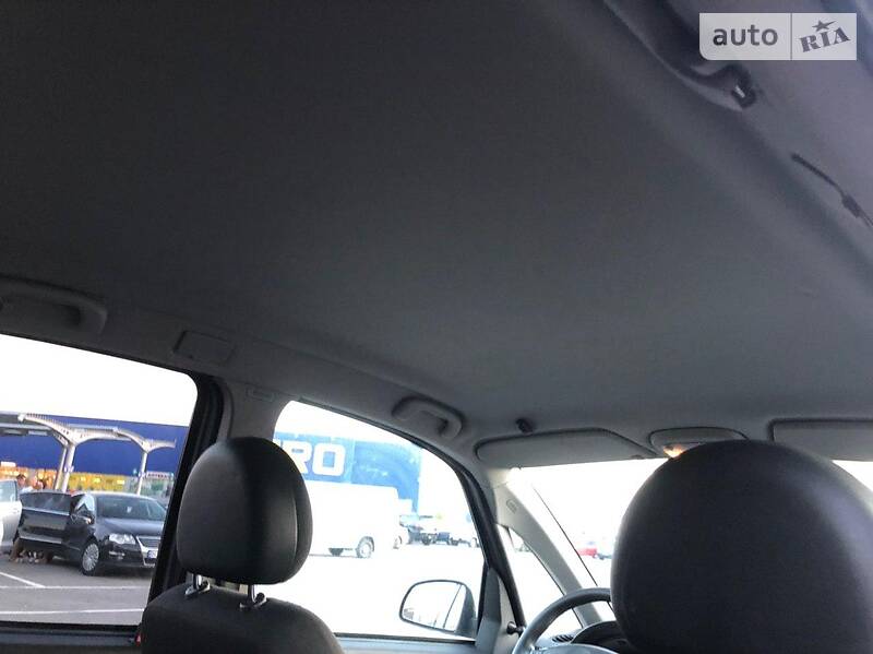 Хетчбек Opel Meriva 2004 в Вінниці
