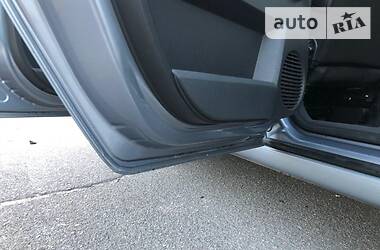 Хетчбек Opel Meriva 2004 в 