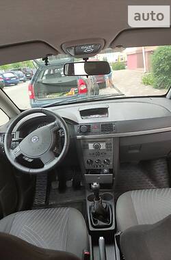 Мінівен Opel Meriva 2006 в Києві