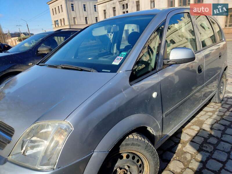 Минивэн Opel Meriva 2004 в Сторожинце
