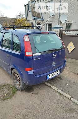 Минивэн Opel Meriva 2003 в 