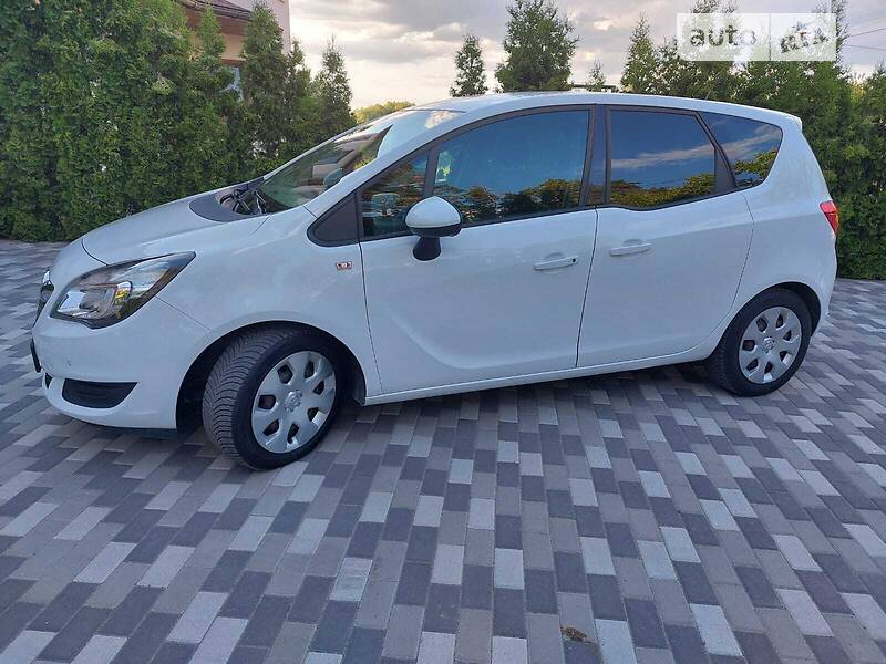 Универсал Opel Meriva 2016 в Киеве