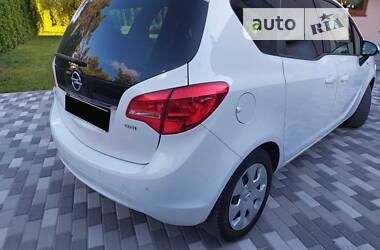 Универсал Opel Meriva 2016 в Киеве