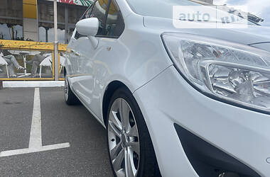 Минивэн Opel Meriva 2010 в 