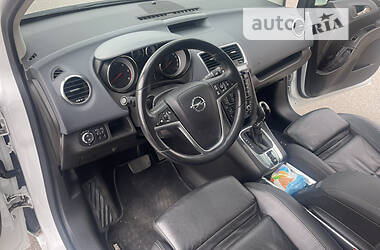 Минивэн Opel Meriva 2010 в 